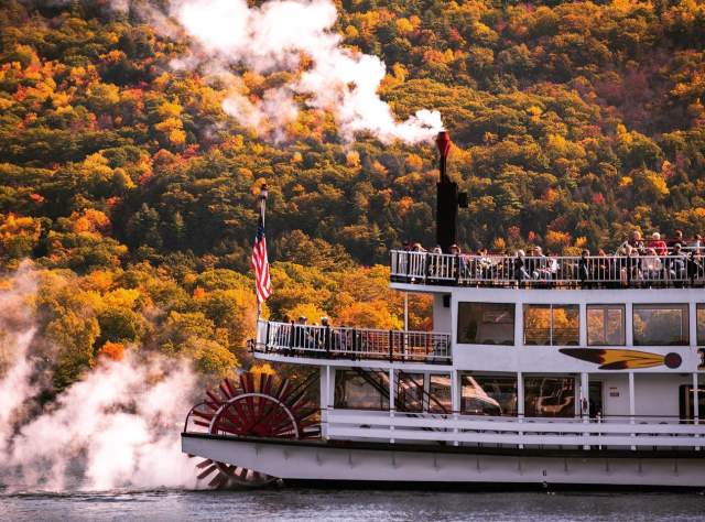Lake George Steamboat