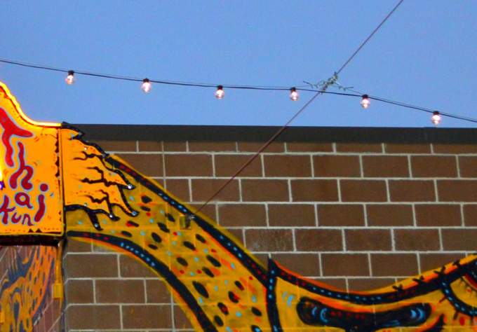 Thai Kun Exterior Sign