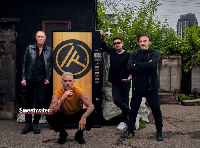 The Fell featuring Billy Sheehan