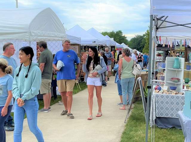 Snapshots of the Bloom Fest: Local Arts & Nature at Riverside Gardens Park.
