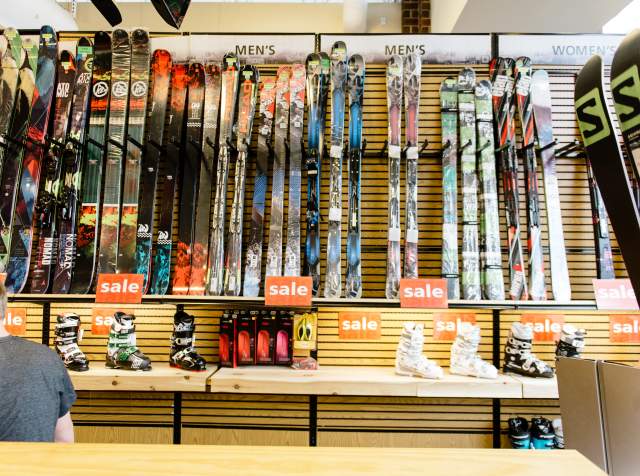 Ski Rentals in South Valley