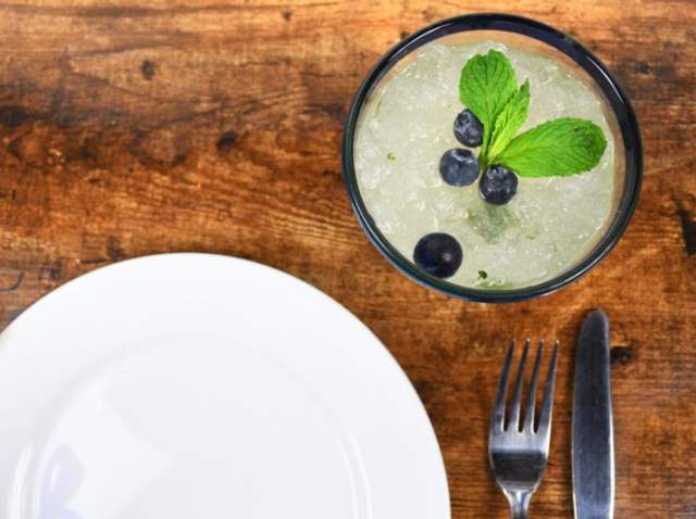 Dave's Fresh Marketplace: Blueberry Mint Lemonade