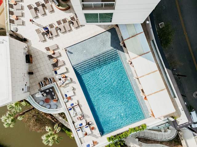 Thompson-Pool