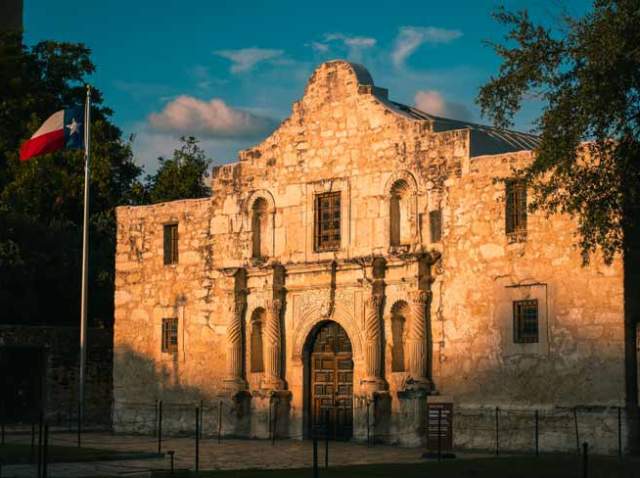 alamo at dawn