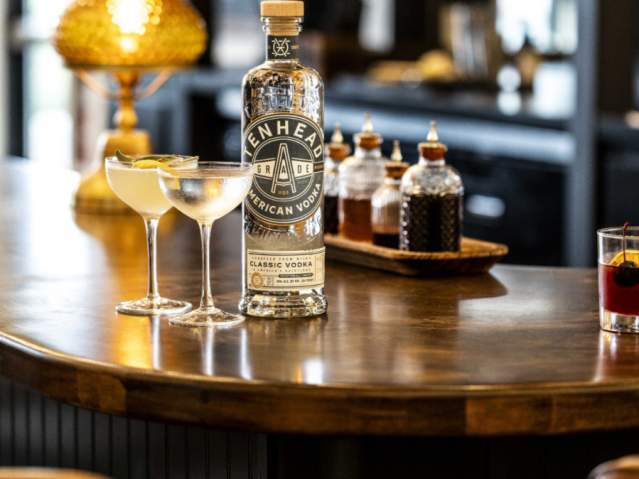 Knowlton House Distillery Bar_3x3