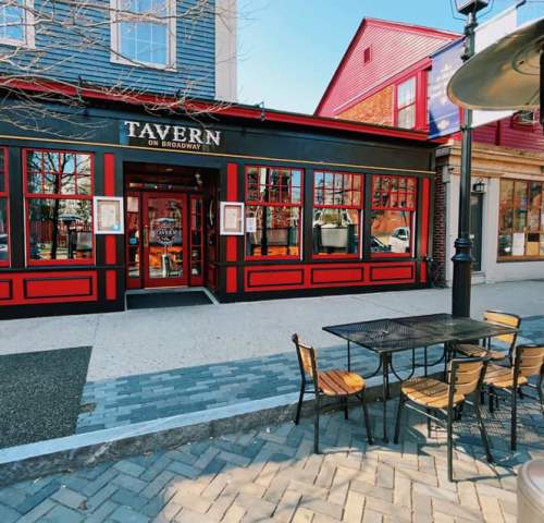Tavern On Broadway