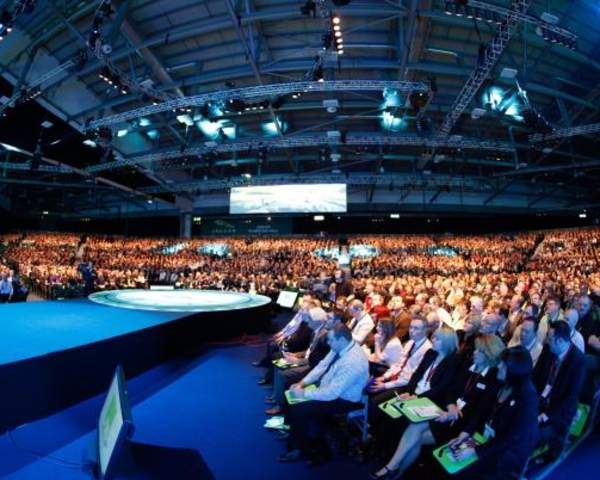 Business Travel Guide to Coventry: Where to Stay, Eat & Explore