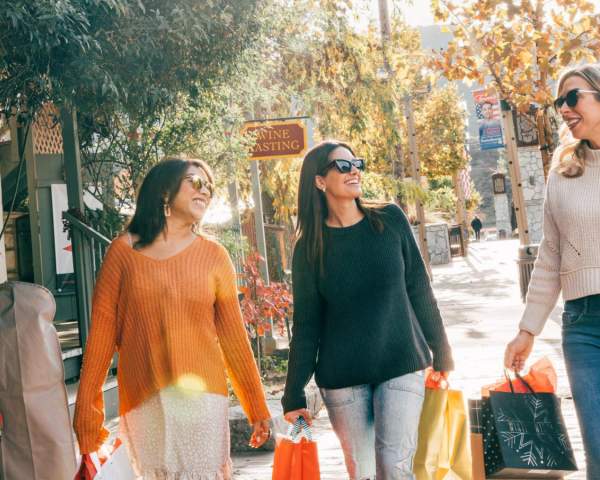 Holiday Shopping in Temecula Valley