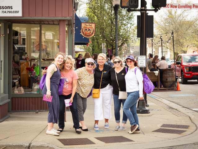 Group of women at the Milan Wine Walk