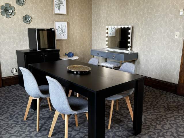 Parlor Suite