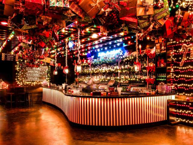 Guide to Austin's Holiday Pop-Up Bars