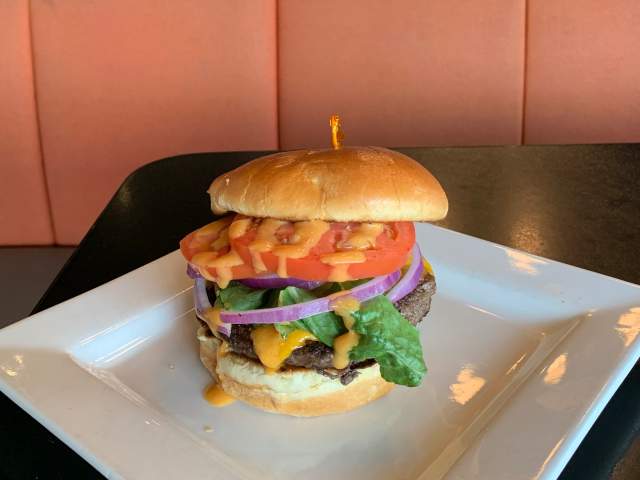 Cheeseburger at 24 Diner in Austin Texas