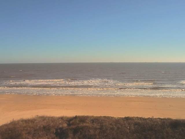 View of the Crystal Beach from the surf cam