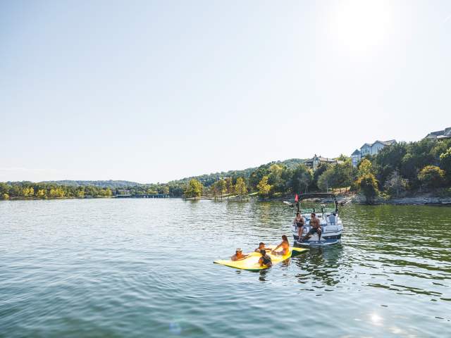 Memorial Day Weekend in Branson: What to Do, Where to Go, and How to Plan