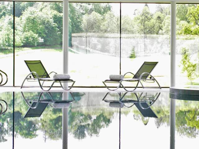 Places to stay with swimming pools in Bristol