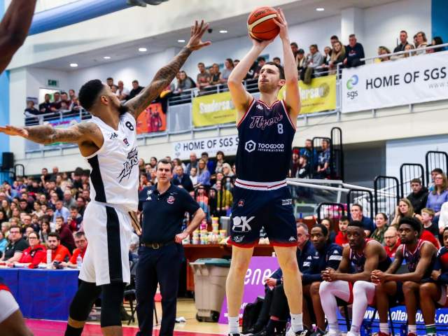 Bristol Flyers basketball players in a match against the London Lions at SGS College Bristol - credit JMP Photography