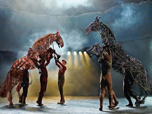 Review: War Horse at Bristol Hippodrome