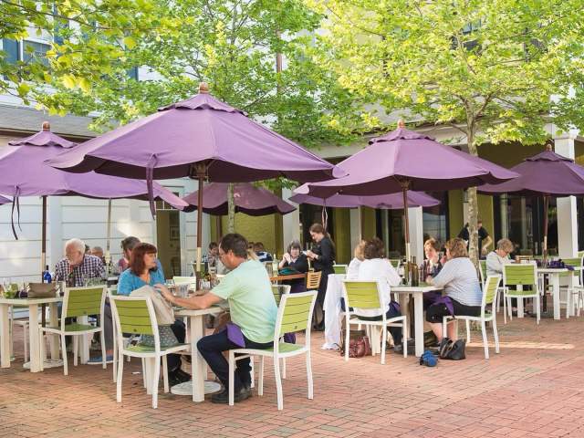 Diner's enjoy the fresh air while dining outside at Sophia's at Walden.