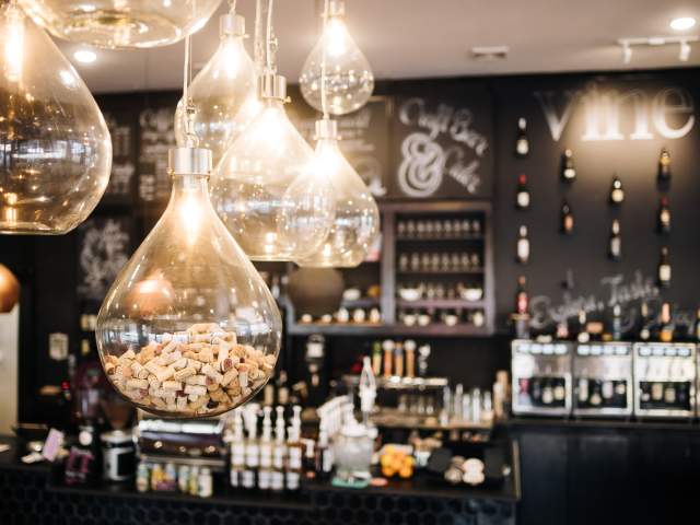 Crema & Vine