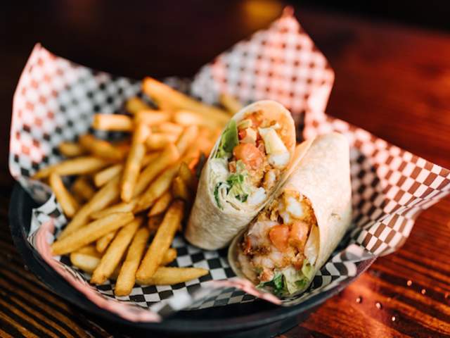 River District Social Wrap