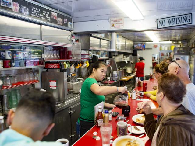 Best Breakfast Spots in Fort Wayne