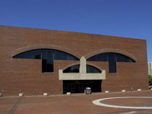 Arts United Center