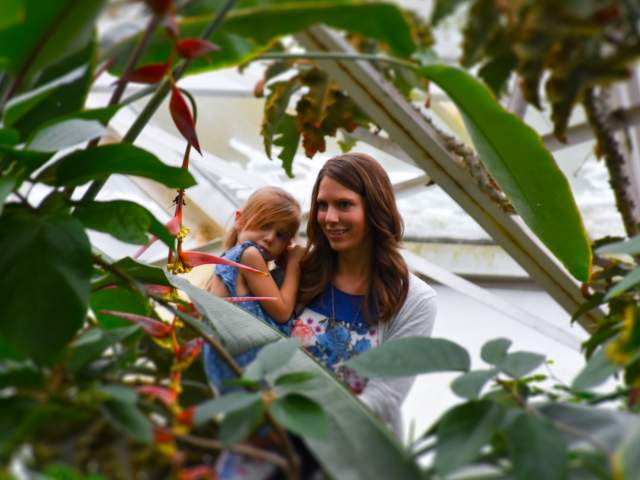 Mother and daughter at the Botanical Conservatory