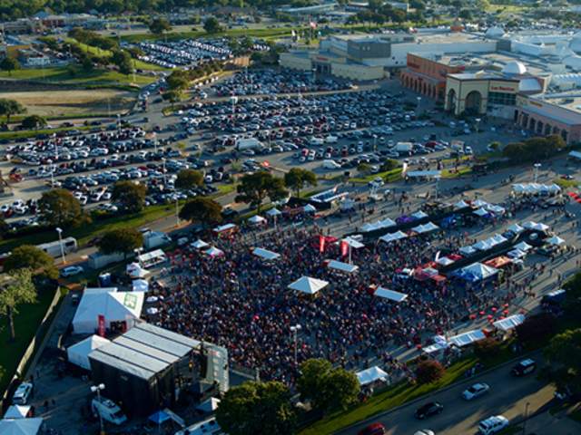 La Gran Plaza de Fort Worth Celebrates 20 Years