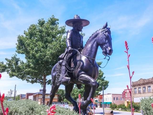 Hispanic Cultural Sites in Fort Worth