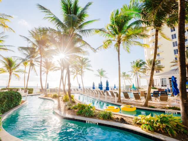 Pelican Grand Beach Resort