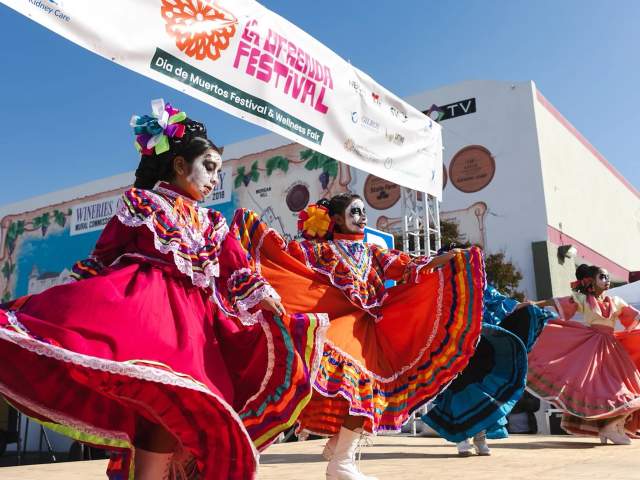 La Ofrenda