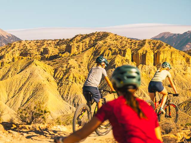 Mountain biking on Mud Springs Trail in Moab