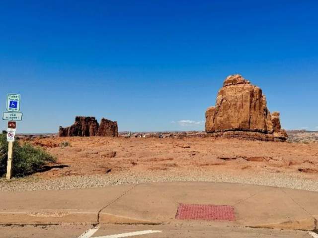 Accessibility arches la sal 1