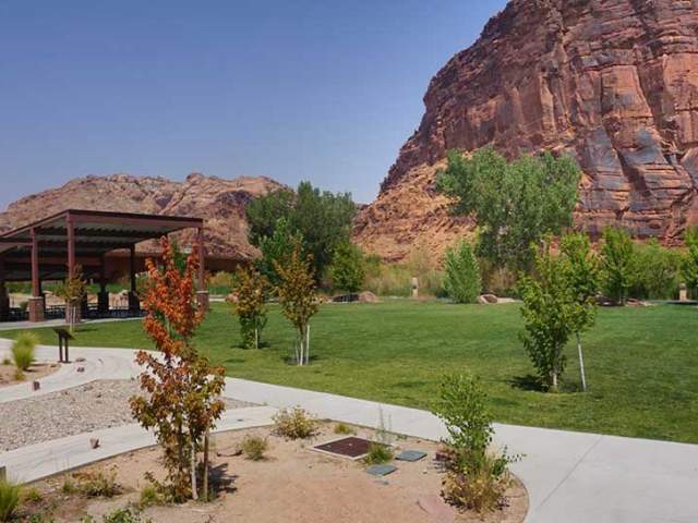 Lions Park/Boulder Park