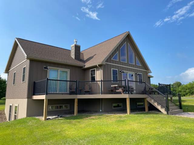 Exterior of Grand View Lodge