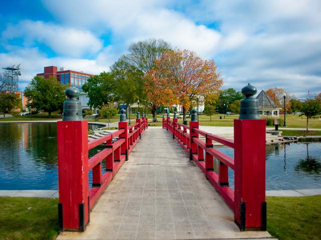 Big Spring Park Red Bridge