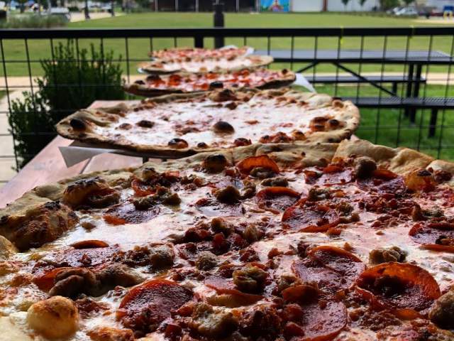 Earth Stone Fire Pizza Campus 805