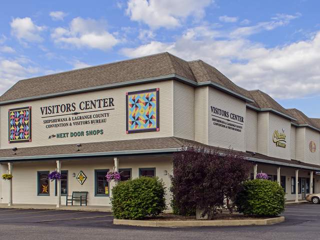 Exterior of the Shipshewana Visitors' Center