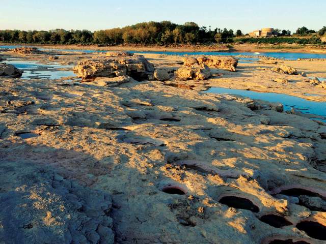 Falls of the Ohio State Park, Clarksville