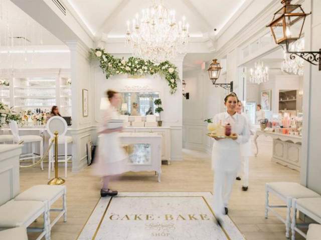 Cake Bake Shop, Carmel
