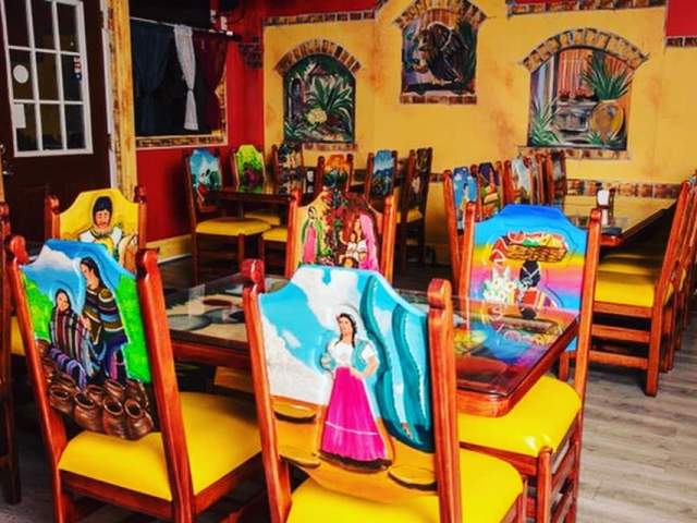 Dining room at Hacienda Volcan in Scranton, PA