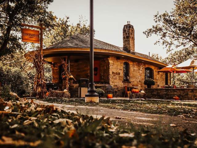 Blackwatch Cafe at Nay Aug Park