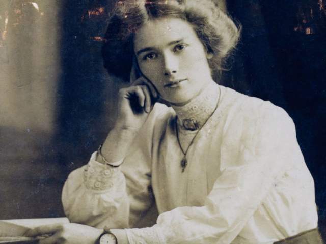 Daisy Lavender: Heroine of the Home Front