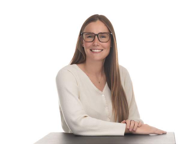 Sydney Solland Headshot