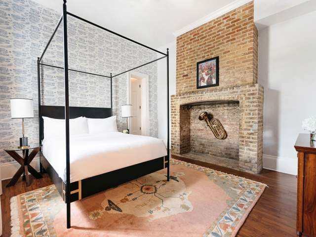Henry Howard Hotel