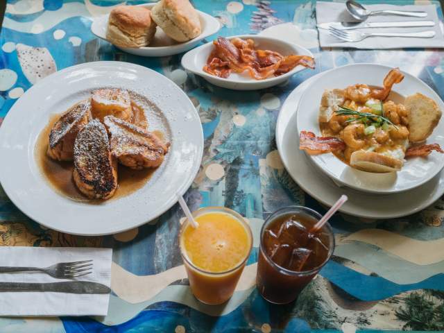 Surrey’s Café and Juice Bar