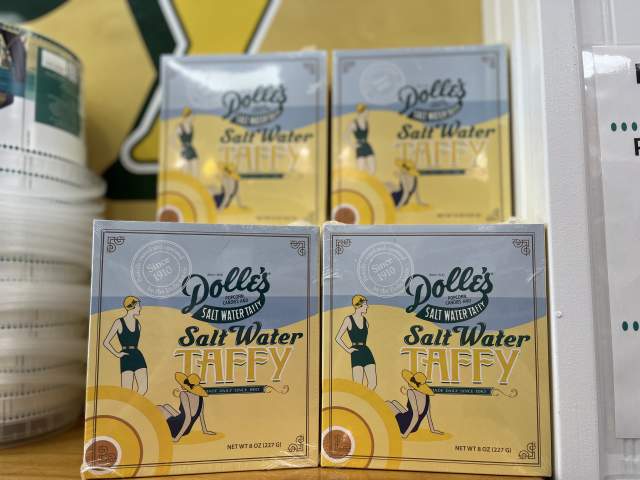dolle's salt water taffy