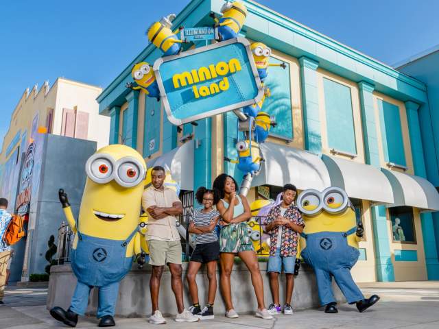 Universal Studios Minion Land photography