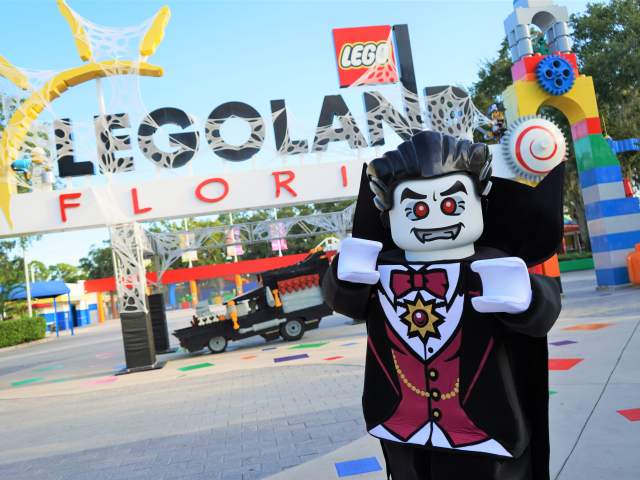 Brick or Treat Legoland