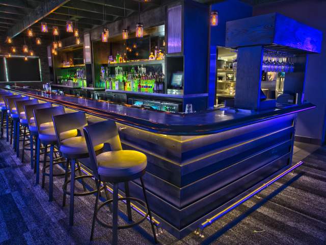 3NINE bar